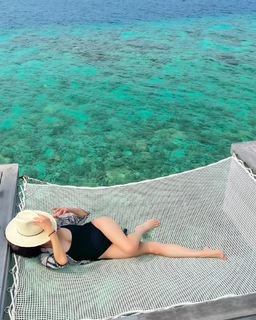 Carina Lau feet photo 8