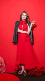 Carina Lau feet photo 3