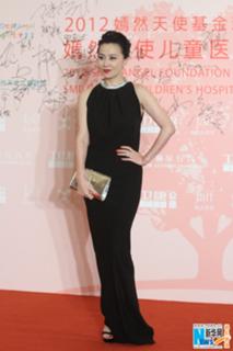 Carina Lau feet photo 11