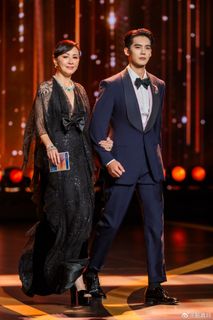 Carina Lau feet photo 2