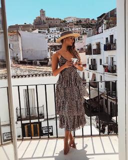Carina Zavline feet photo 4