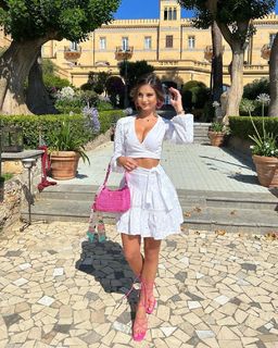 Carina Zavline feet photo 2
