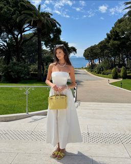 Carina Zavline feet photo 7