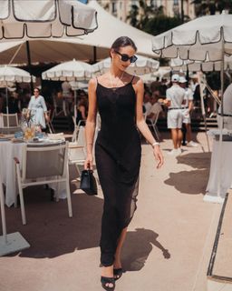 Carina Zavline feet photo 10