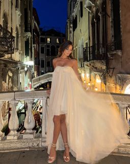 Carina Zavline feet photo 11