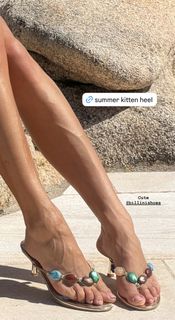 Carina Zavline feet photo 2