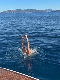 Carina Zavline feet photo 6