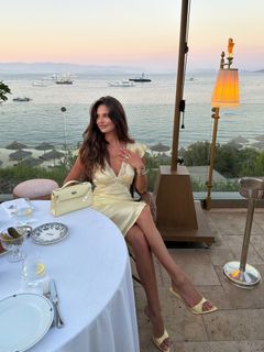 Carina Zavline feet photo 6