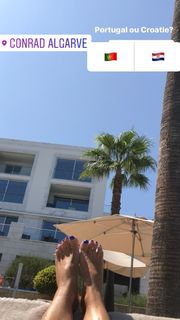 Carine Galli feet photo 17