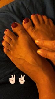 Carine Galli feet photo 16