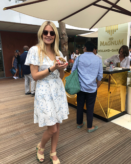 Carine Galli feet photo 7
