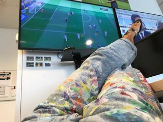 Carine Galli feet photo 11