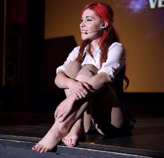 Carisa Hendrix feet photo 17