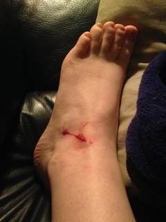 Carisa Hendrix feet photo 13