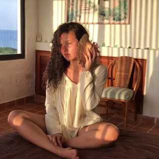 Carla Adell feet photo 6