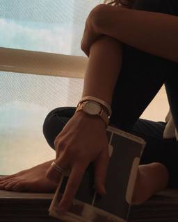 Carla Adell feet photo 3