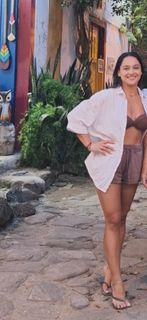 Carla Bigatto feet photo 8