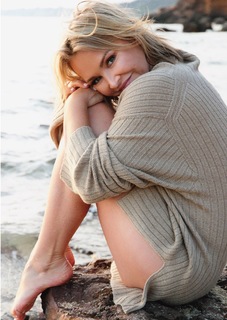 Carla Bonner feet photo 4