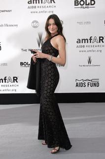 Carla Bruni feet photo thumbnail