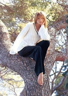 Carla Bruni feet photo thumbnail