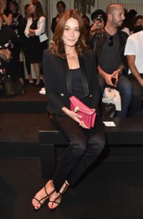 Carla Bruni feet photo thumbnail