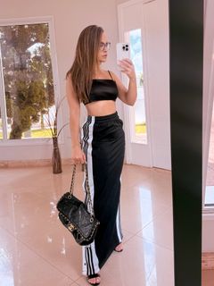 Carla Diaz feet photo 2