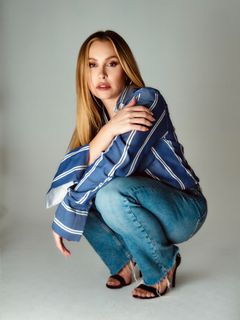 Carla Diaz feet photo 5