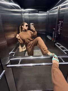 Carla Diaz feet photo 4