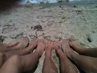 Carla Esparza feet photo 2