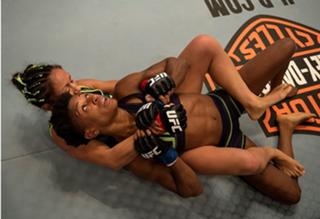 Carla Esparza feet photo 14