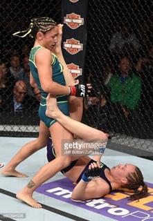 Carla Esparza feet photo 10