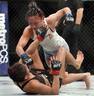 Carla Esparza feet photo 13