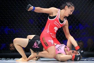 Carla Esparza feet photo 12