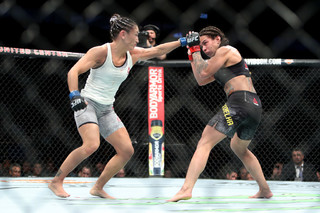 Carla Esparza feet photo 3
