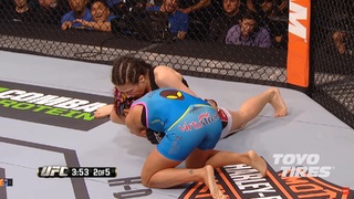 Carla Esparza feet photo 9