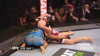 Carla Esparza feet photo 5