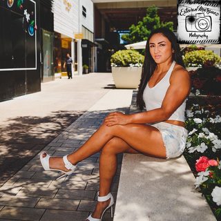 Carla Esparza feet photo 3