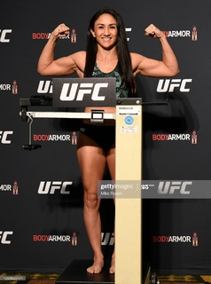 Carla Esparza feet photo 10