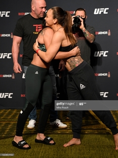 Carla Esparza feet photo 8