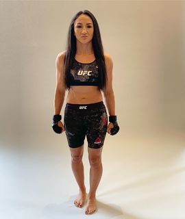 Carla Esparza feet photo 1