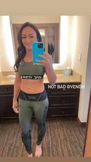 Carla Esparza feet photo 13