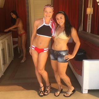 Carla Esparza feet photo 10