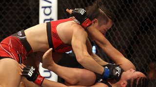 Carla Esparza feet photo 6