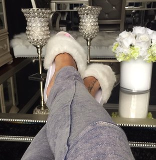 Carla Facciolo feet photo 7