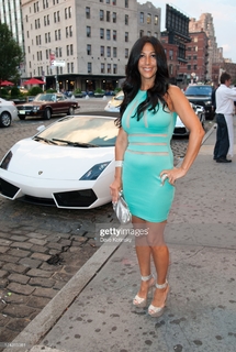 Carla Facciolo feet photo 2