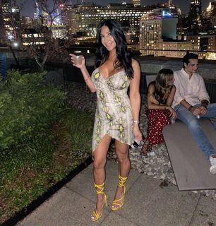 Carla Facciolo feet photo 16