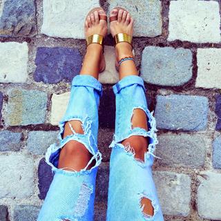 Carla Ginola feet photo 12