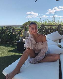 Carla Ginola feet photo 10