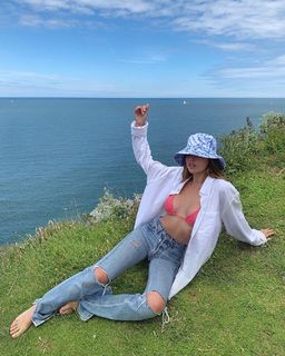 Carla Ginola feet photo 4