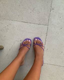 Carla Ginola feet photo 1